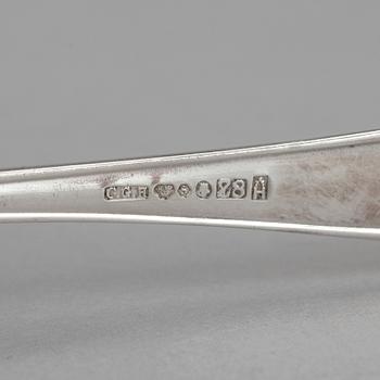 KAFFESKEDAR, 18 st, silver, bl a "Slottsbarock", 1900-tal. Vikt 241 g.