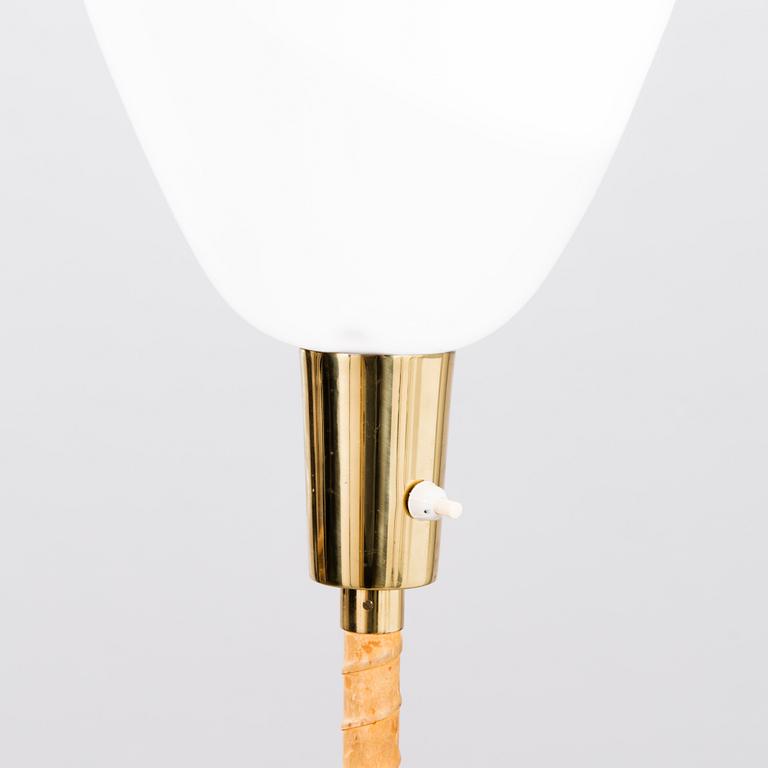 LISA JOHANSSON-PAPE, A mid-20th century floor lamp for Orno, Finland.
