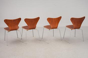 STOLAR, 4 st, "Sjuan", Arne Jacobsen för Fritz Hansen.