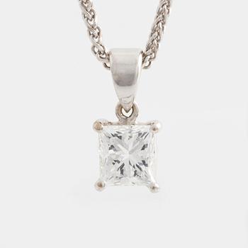 A pendant in 18K white gold with a princess-cut diamond.