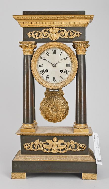 BORDSPENDYL, empire, Österrike-Ungern, 1800-tal.
