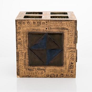 Rut Bryk, a sculpture / ceramic cube 'Chimney' signed BRYK.