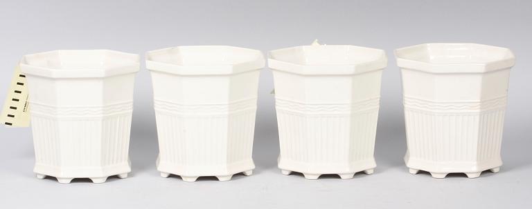 YTTERFODER, 4 delar, porslin. Prins Eugen.
Waldermarsudde.