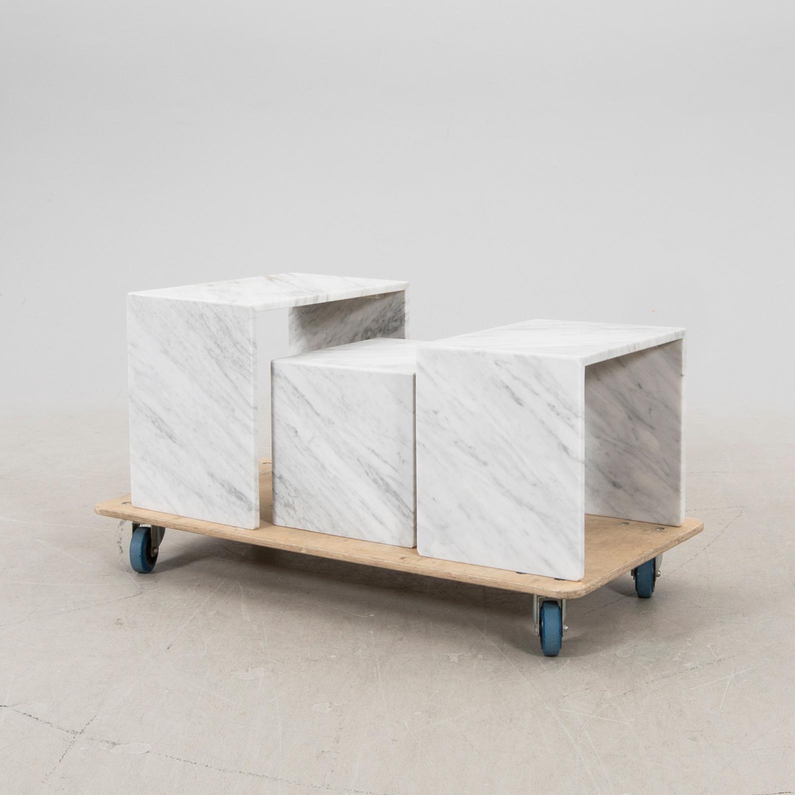 Bord 3 dlr 1900-talets andra hälft.