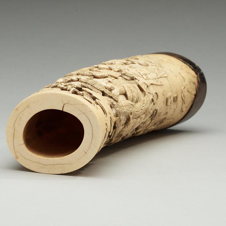VAS, elfenben. Japan, Meiji (1868-1912).