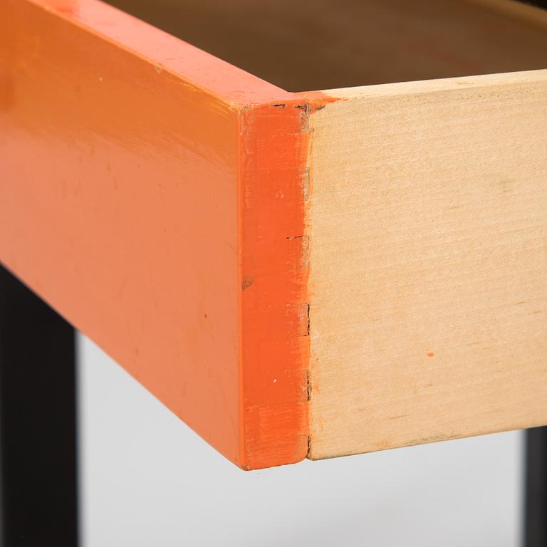 Alvar Aalto, a mid-20th century '87' table for O.Y. Huonekalu-ja Rakennustyötehdas A.B.