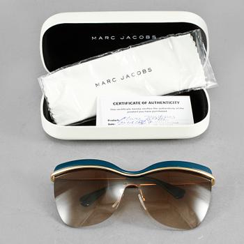 SOLGLASÖGON, Marc Jacobs.