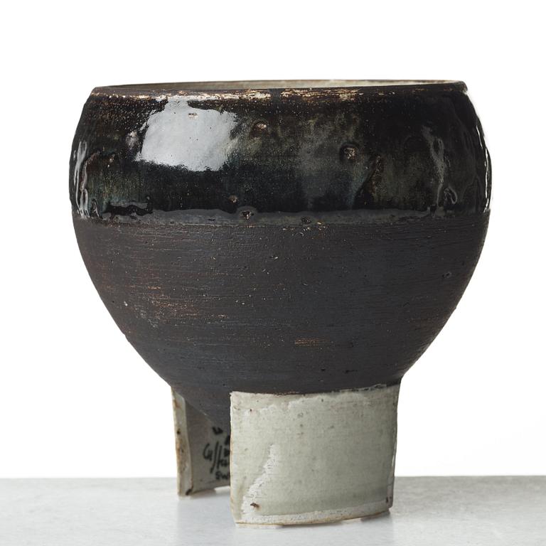 Carl-Harry Stålhane, a unique stoneware jar, Rörstrand, Sweden 1960's.