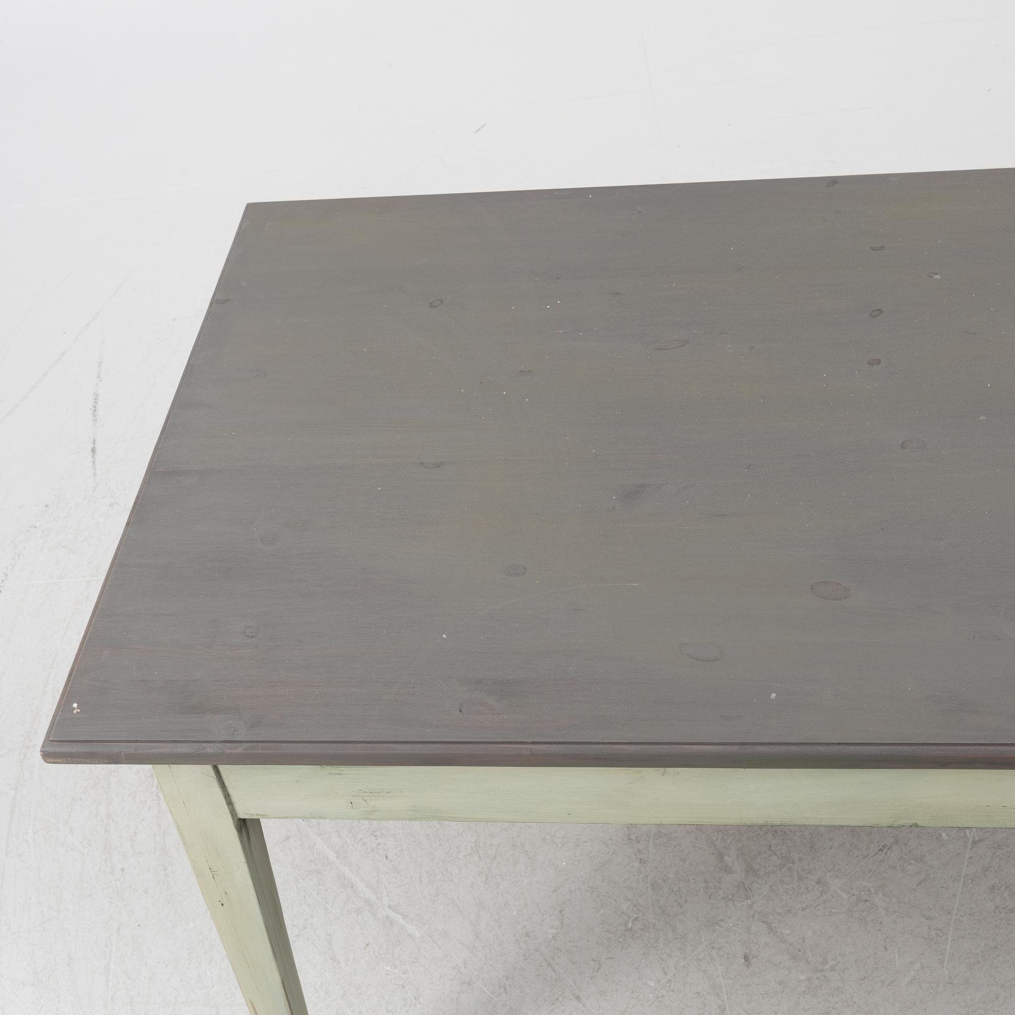 Table, contemporary,.