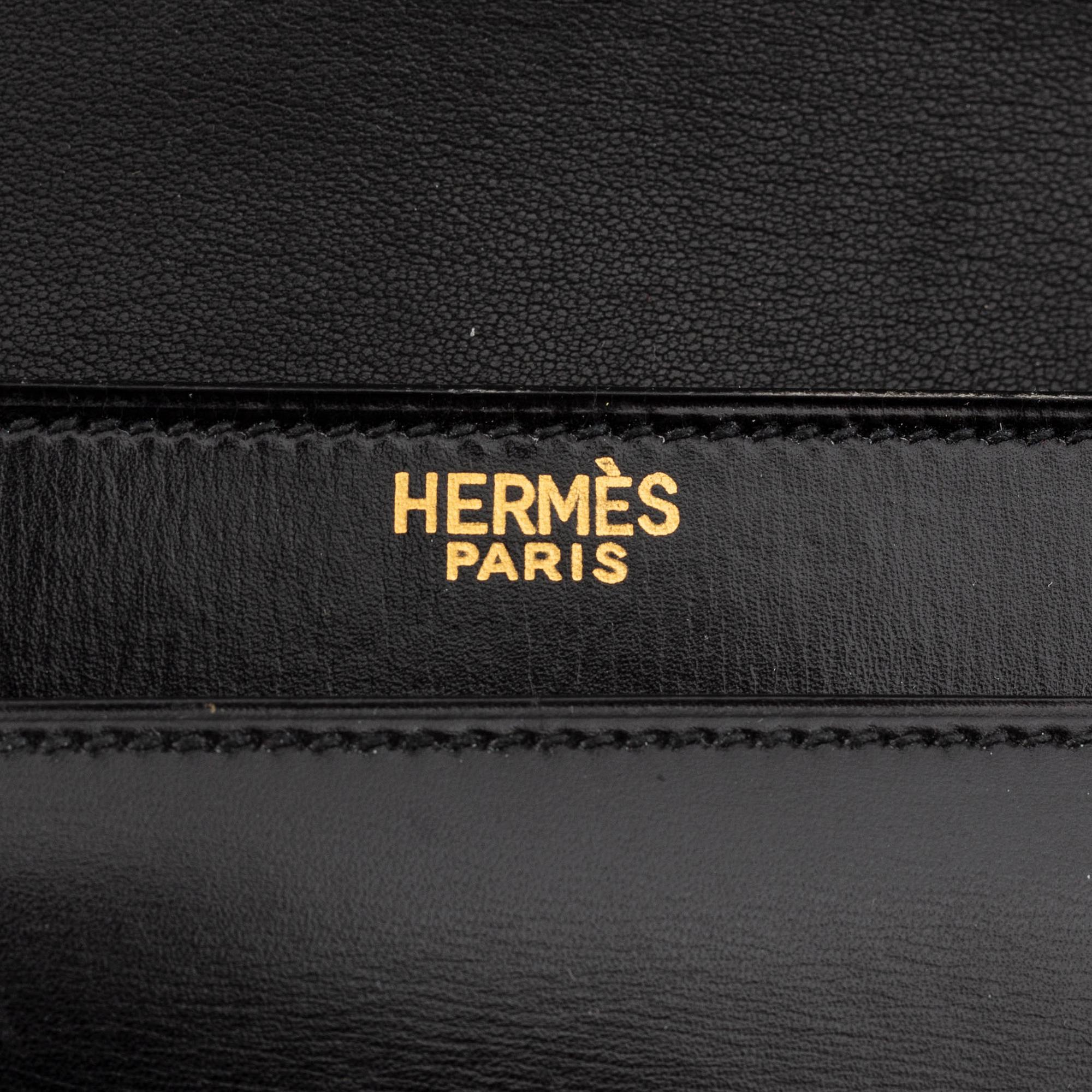 Hermès, a vintage leather bag.