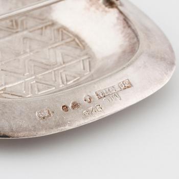 ATELIER BORGILA, A Michelsen, Stockholm, 1958, a brooch.