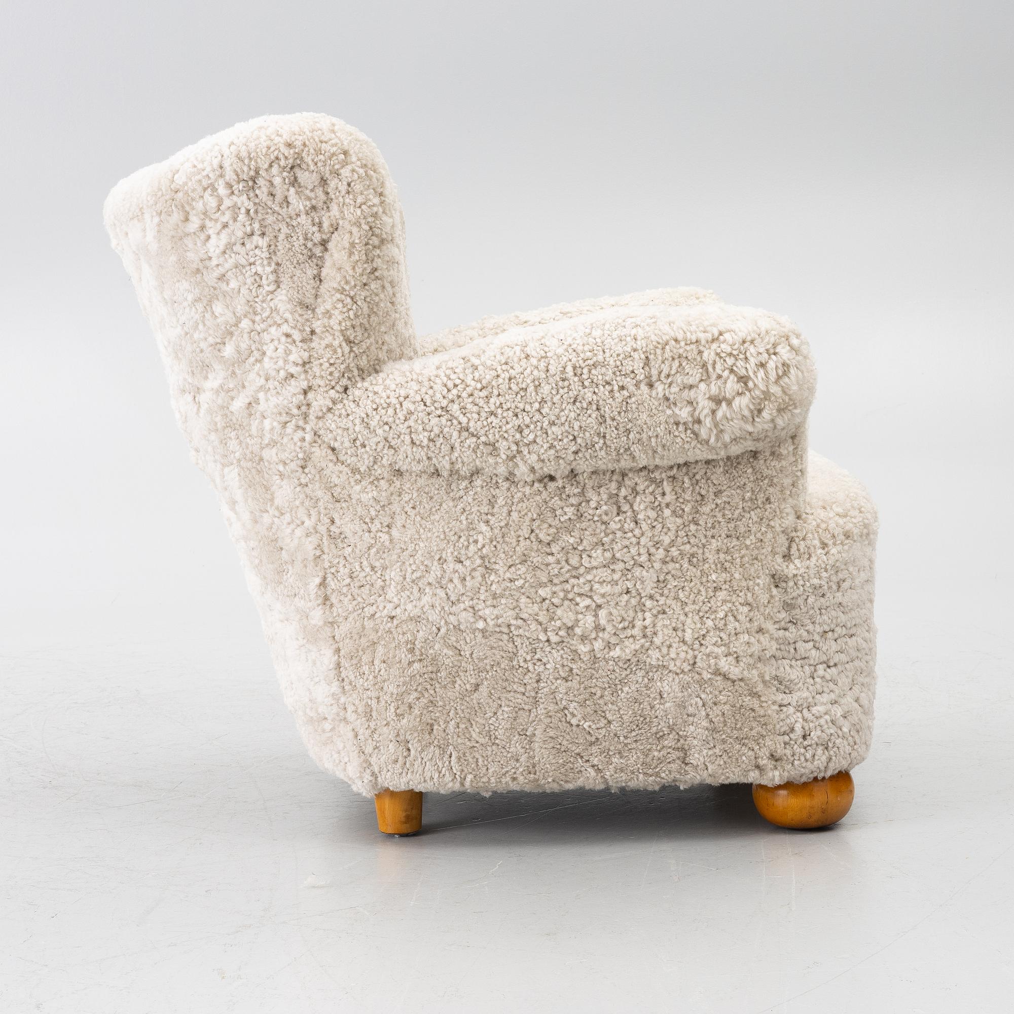 A Swedish Modern armchair, 1940s.