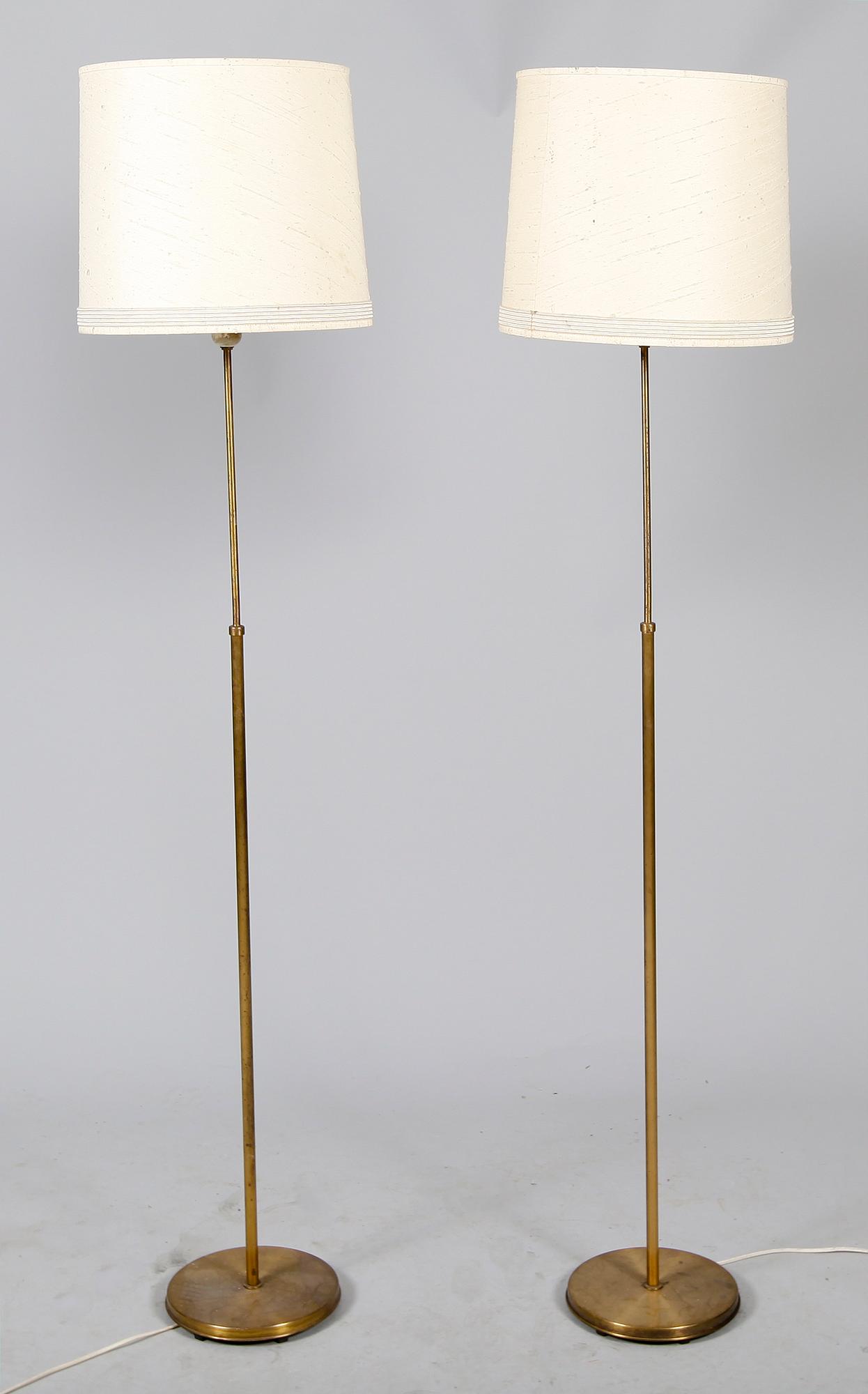 GOLVLAMPOR, 2 st, 1960-tal.