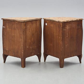 A pair of Louis XV 18th century corner cupboards by Léonard Boudin (1735-1804), master in Paris 1761.