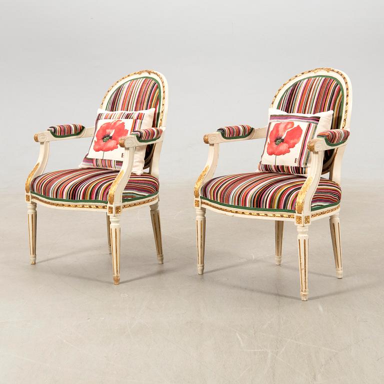 Armchairs, a pair in the Gustavian style, first half of the 20th century.