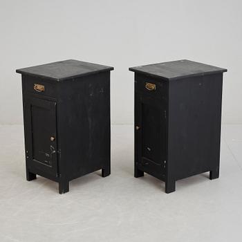 POTTSKÅP, ett par, jugend, 1900-talets första hälft.