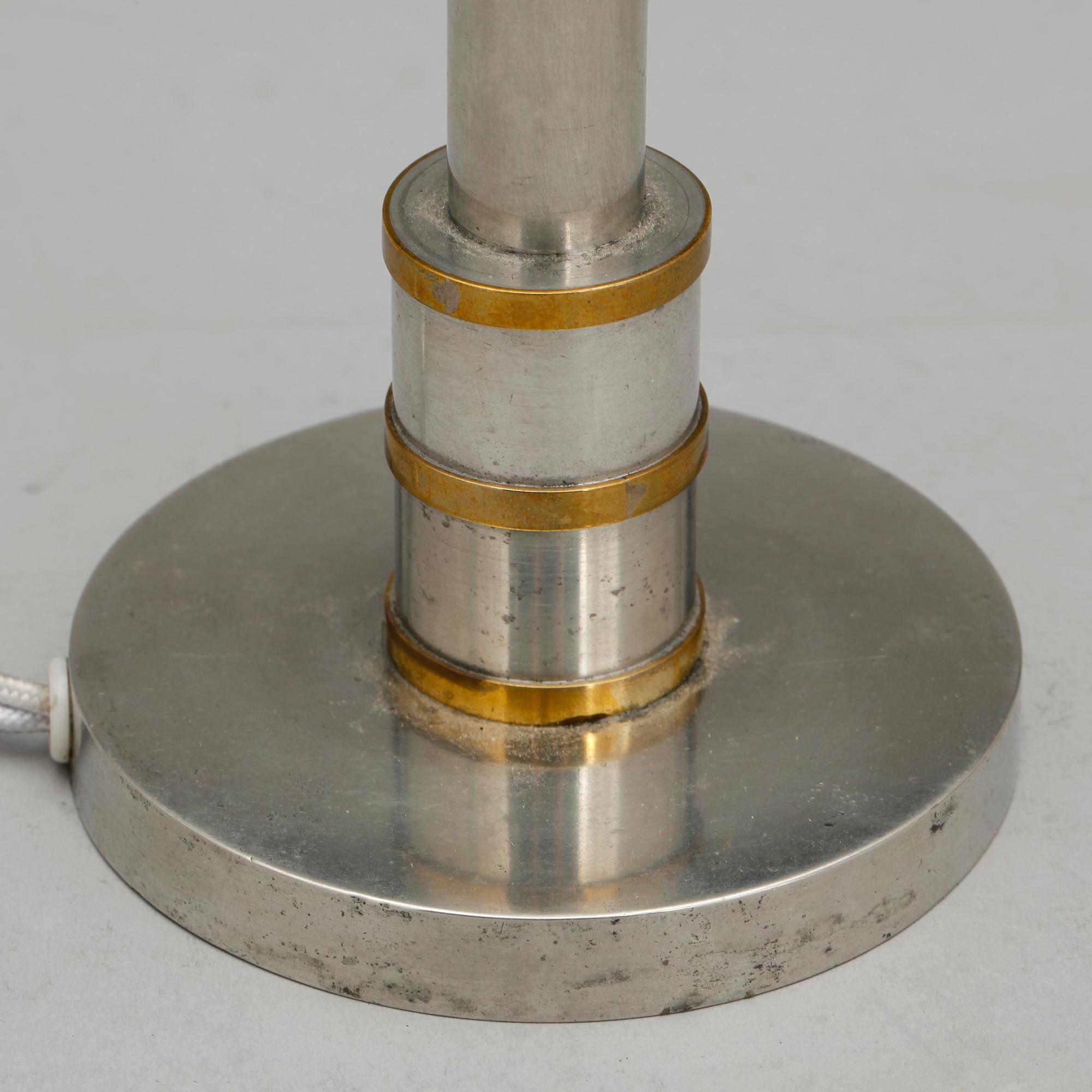 BORDSLAMPA, tenn och mässing, Firma Svenskt Tenn, 1930.