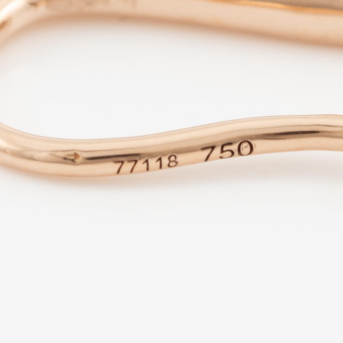 Örhängen 18K guld med odlade pärlor och briljantslipade diamanter.