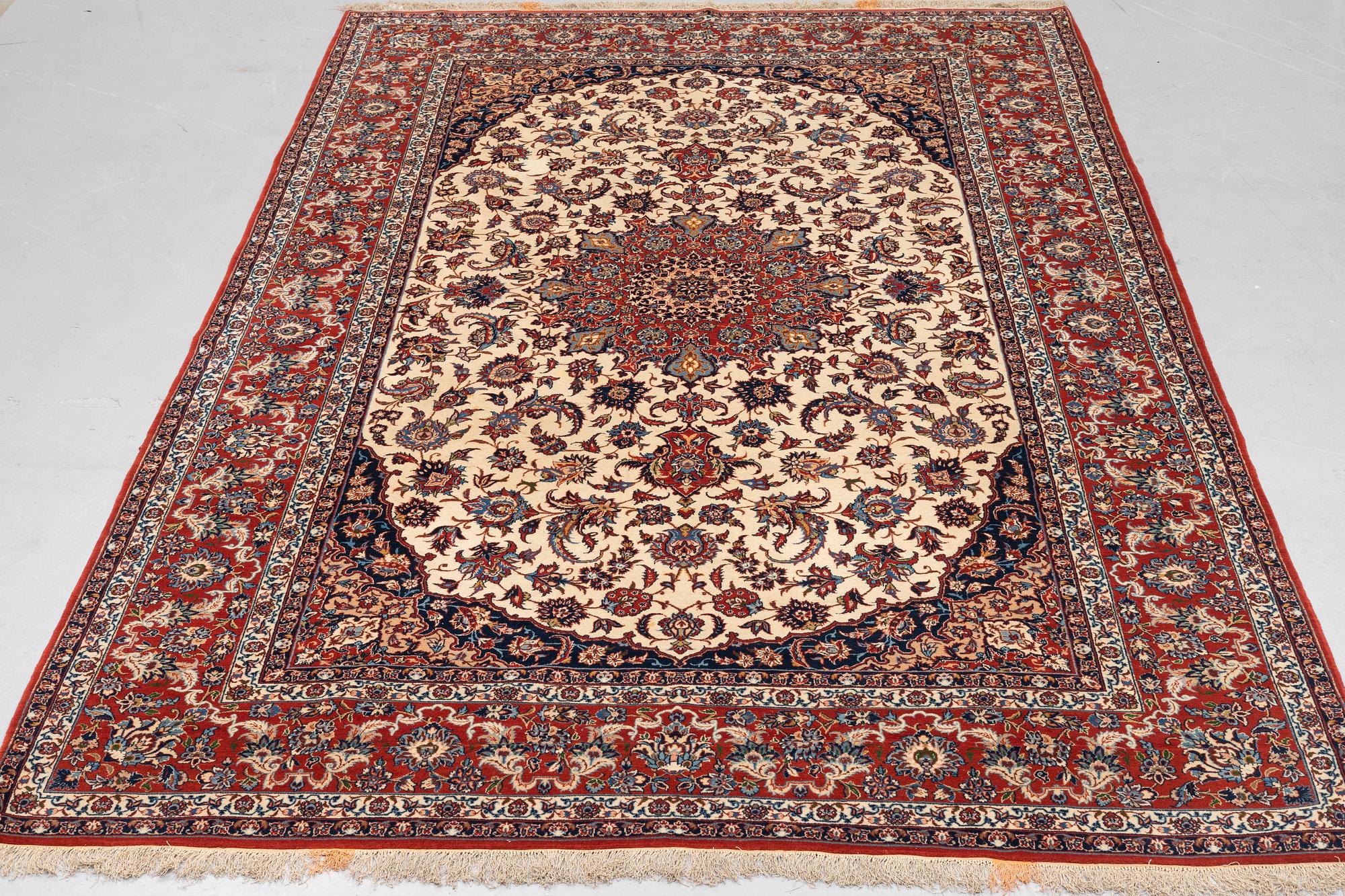 A carpet, semi-antique Esfahan, ca 336 x 212 cm.