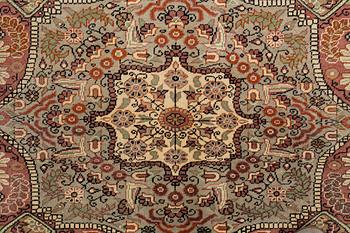Carpet, Oriental/Eastern Europe, ca 297 x 196 cm.