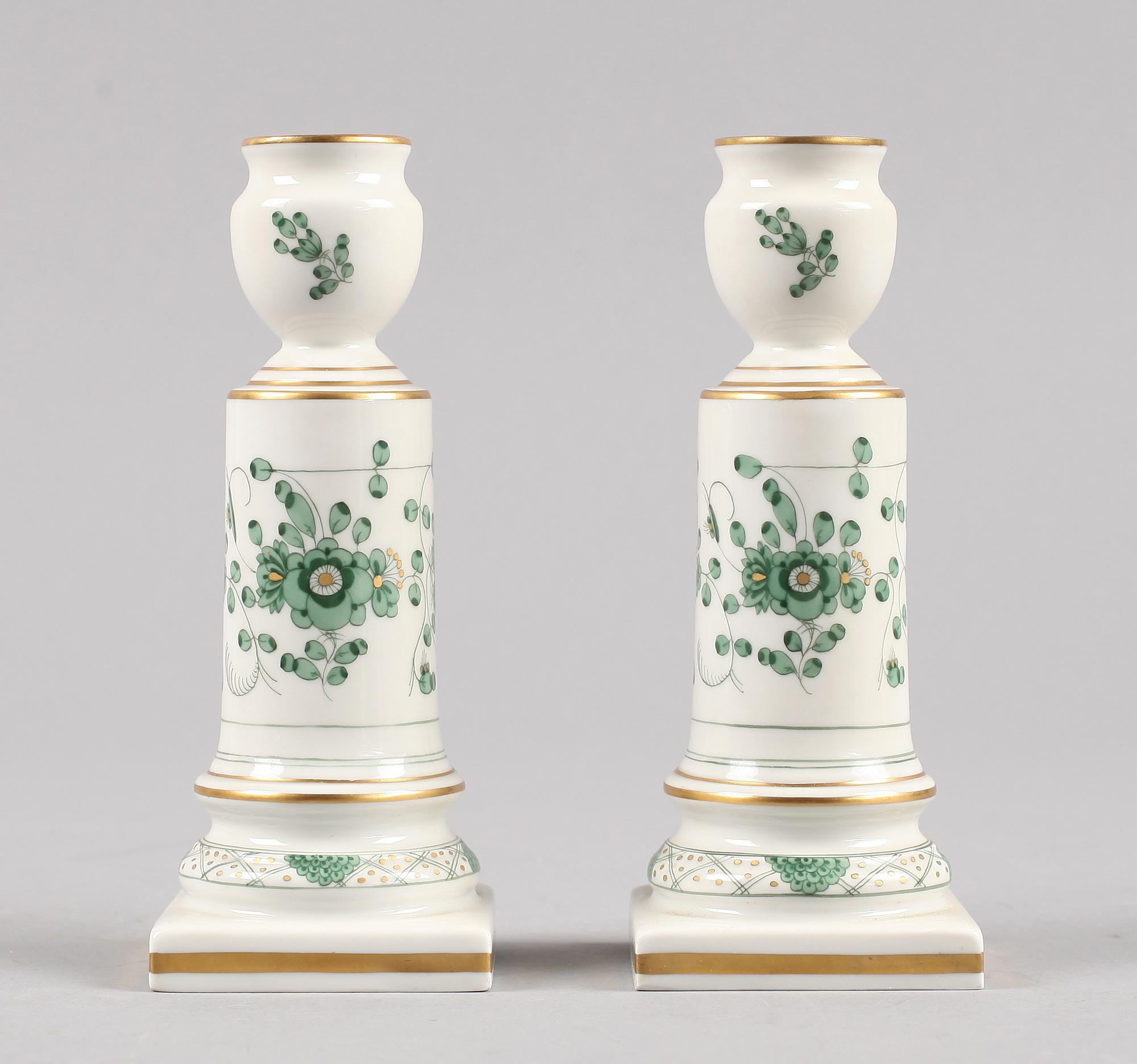 LJUSSTAKAR, ett par, porslin, Meissen, 1900-tal.