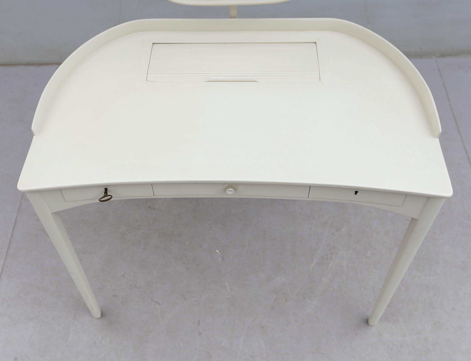 TOALETTBORD, "Birgitta", Carl Malmsten, Bodafors, 1960-tal.