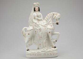 URNA med LOCK samt FIGURGRUPPER, keramik, bland annat troligen Staffordshire respektive Delft. 1800-/1900-tal.