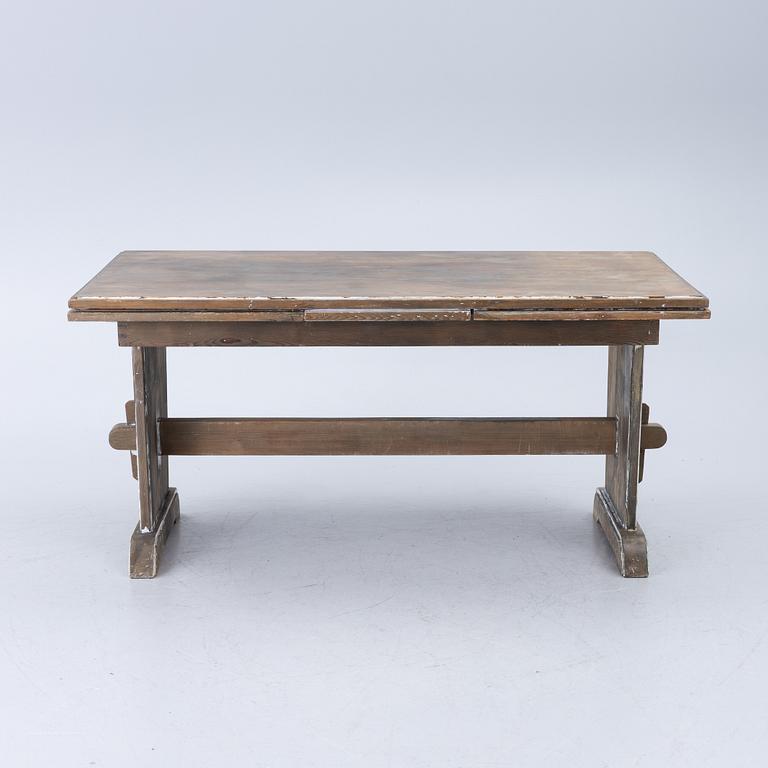 Dining table, second half of the 20th century.