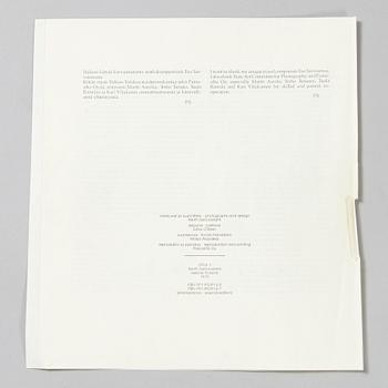 Pentti Sammallahti, "Irlantilainen Kuvasalkku - An Irish Portfolio".