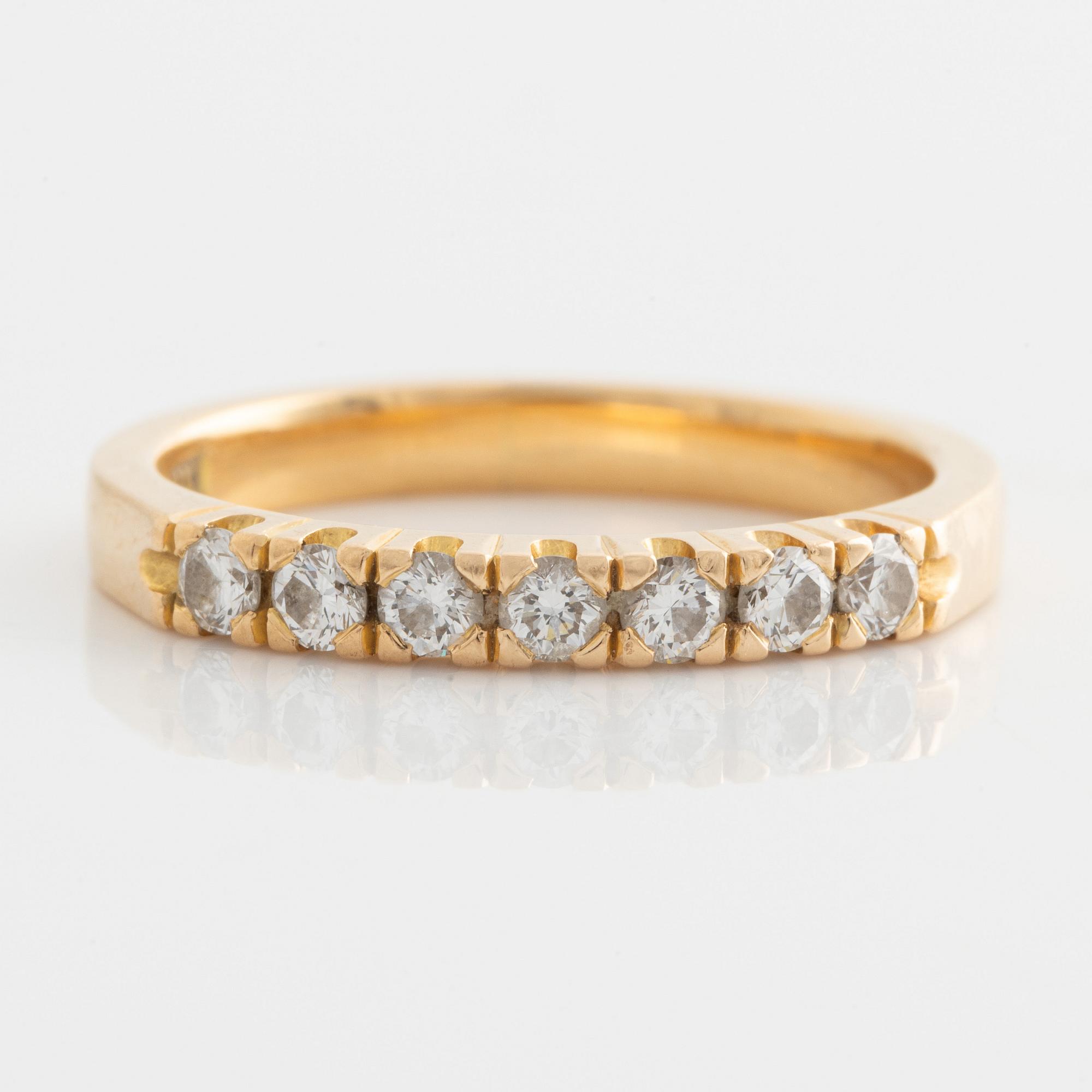 Ring, Jarl Sandin, alliance, 18K gold with brilliant-cut diamonds.
