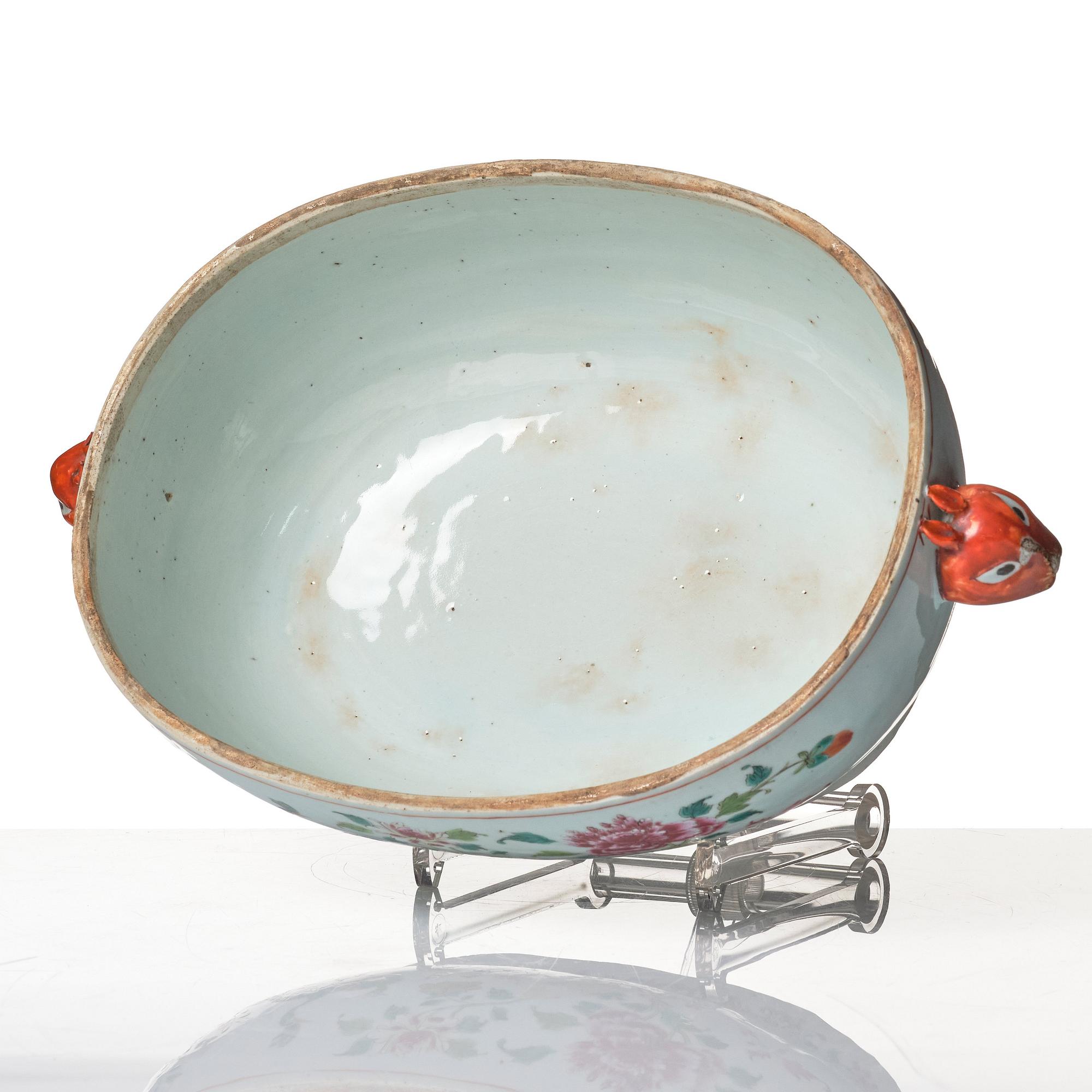 A famille rose 'double peacock' tureen with cover and stand. Qing dynasty, Qianlong (1736-95).