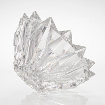 Aimo Okkolin, A 'Water lily' bowl, signed Aimo Okkolin Riihimäen Lasi Oy.