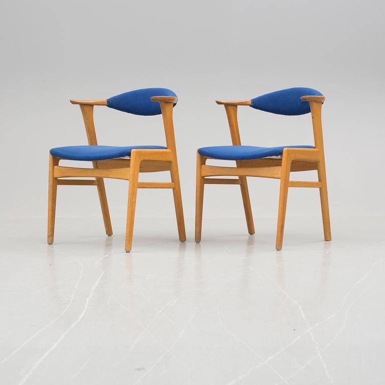 KARMSTOLAR, ett par. Erik Kirkegaard, Höng Stolefabrik, Danmark, 1960-tal.
