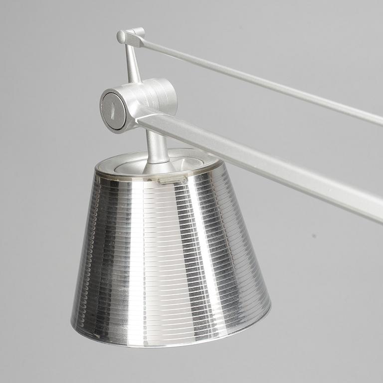 SKRIVBORDSLAMPA, "Archimoon", Philippe Starck, Flos, Italien.