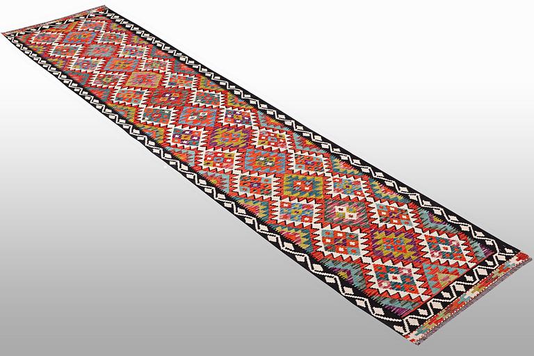 A runner, Kilim, ca 388 x 80 cm.