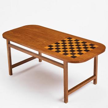 Josef Frank, a mahogany table with inlaid chessboard model "B 552", Firma Svenskt Tenn, 1940s-50s.