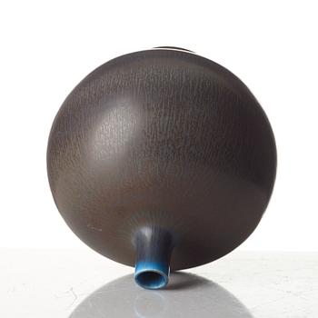 Berndt Friberg, a stoneware vase, Gustavsberg studio, Sweden 1965.