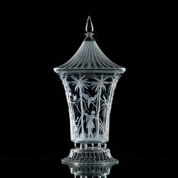 Edward Hald, pokal med lock, "Negerhyddan", Orrefors 1922.