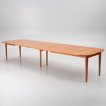 Josef Frank, dining table model 947, Svenskt Tenn, after 1985.