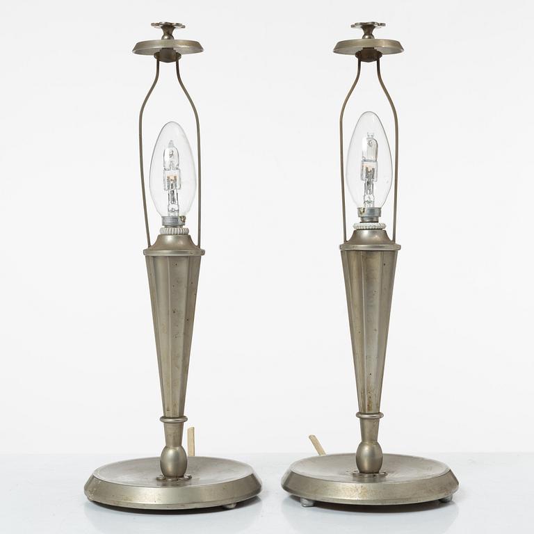 Harald Notini, Table lamps, a pair, model 6898, Böhlmarks lamp factory, Stockholm 1920s-30s.