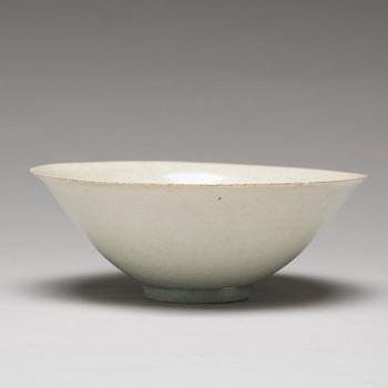 A Ying Ch'ing bowl, Song dynasty (960-1279).