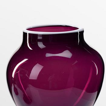 A pair of purple glass jars with covers, presumably Norway, 19th Century.
