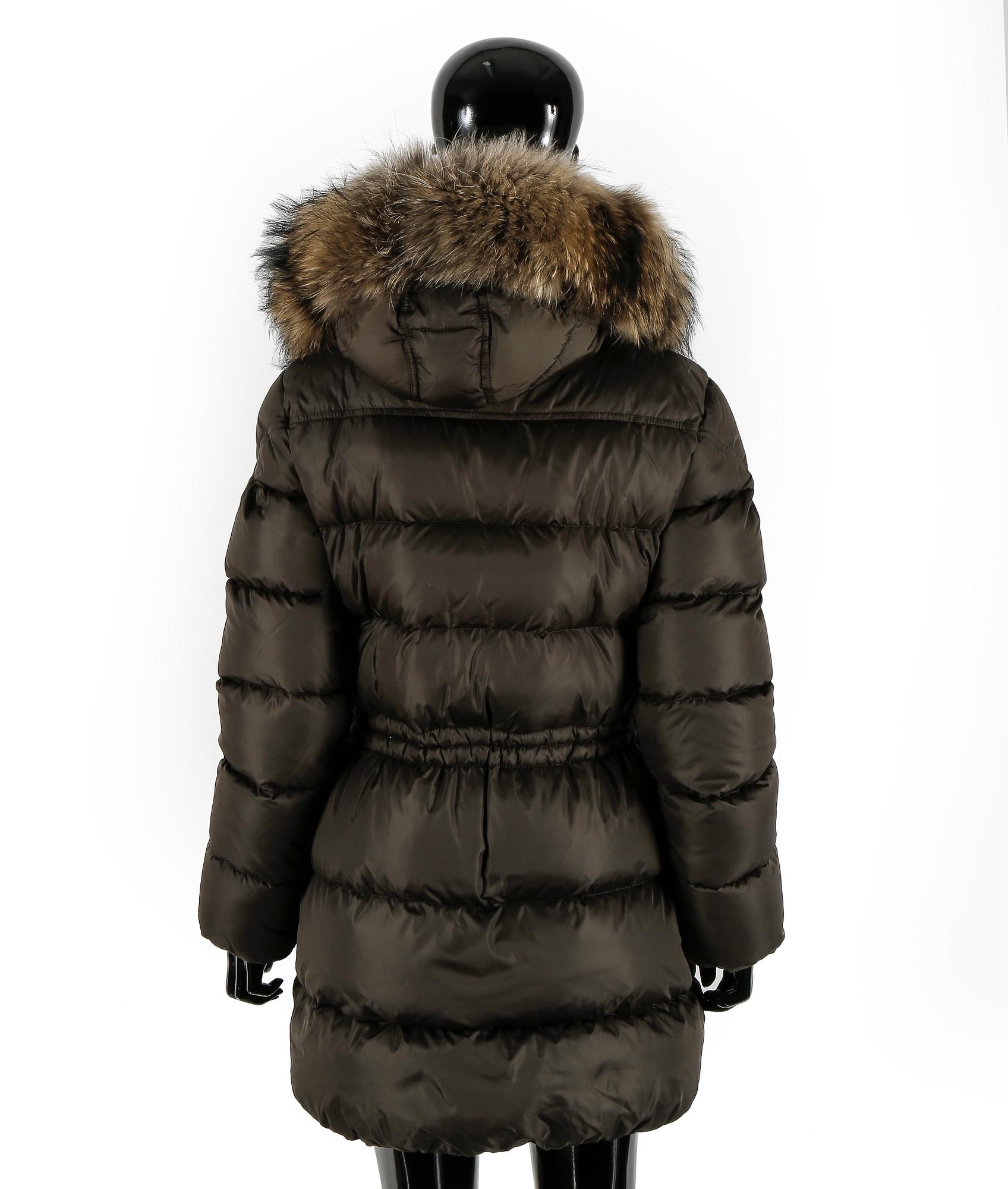 DUNJACKA, Moncler.
