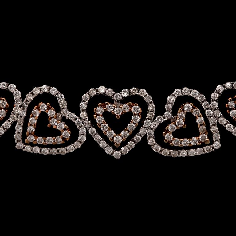 COLLIER, 782 st briljantslipade diamanter tot ca 6,90 ct  .