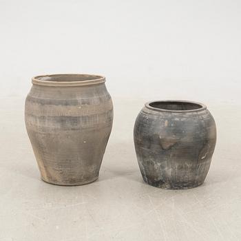 Urnor/Ytterfoder 2 st Tine K. modern tillverkning.