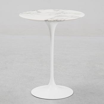 Eero Saarinen, bord, "Tulip", Knoll, formgivet 1957.