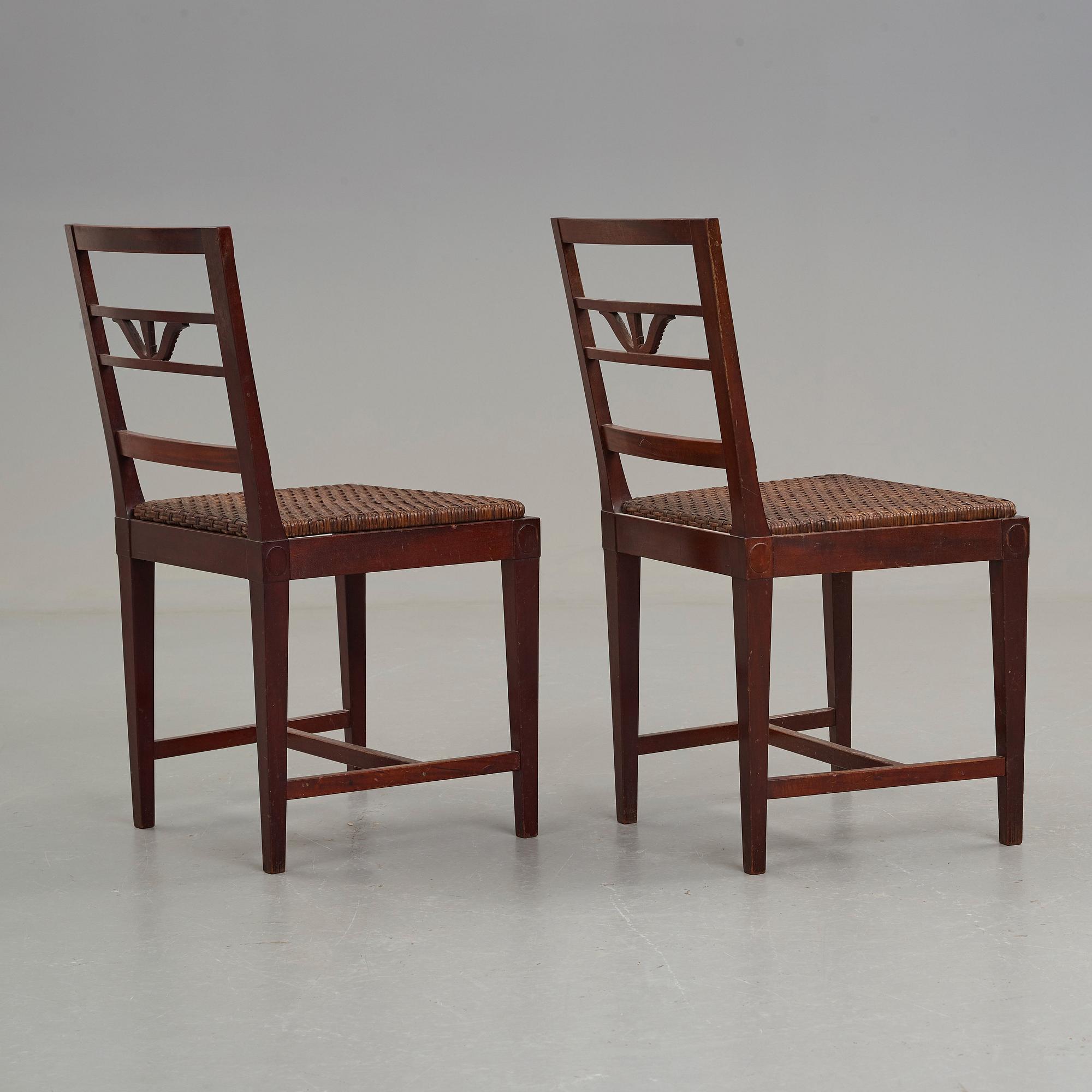 Carl Malmsten, stolar, ett par, Swedish Grace, Stockholm 1920-tal.