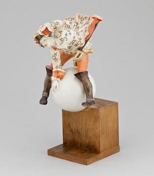 FIGURIN, porslin, Meissen. Sign A. Struck samt blindstämpel, Weifs. 1900-talest början.