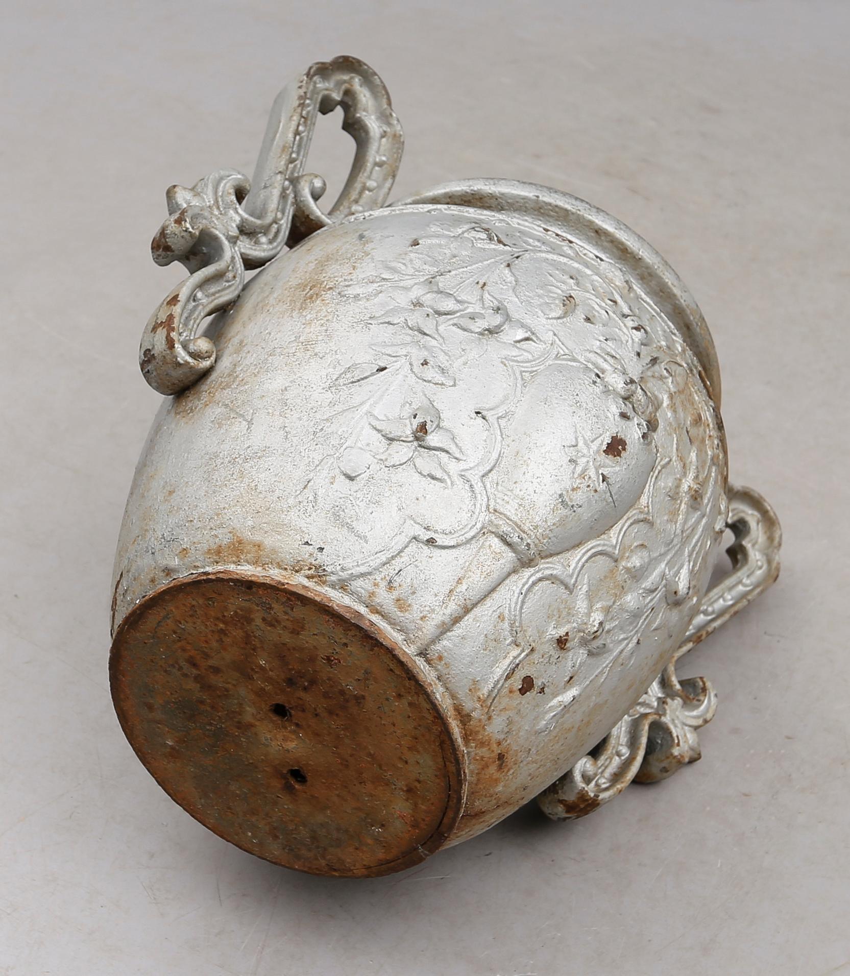 URNA, gjutjärn, 1800-talets mitt.