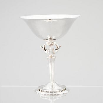 Georg Jensen, a sterling bowl on a stem, Copenhagen 1925-32, design nr 471, Swedish import marks 1927.